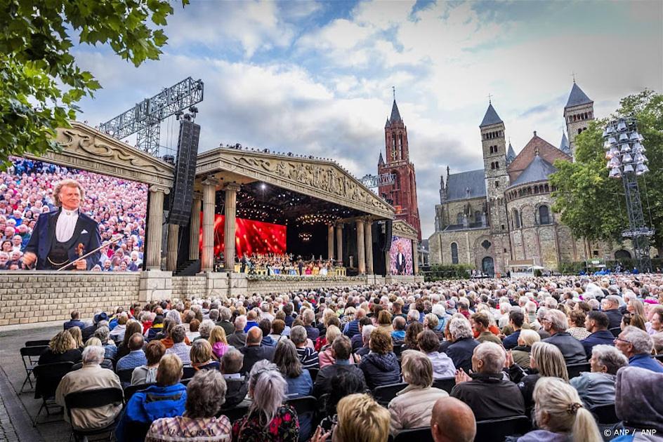 Emma Kok Vond Viraal Gaan Na Optreden Bij Andr Rieu Bizar