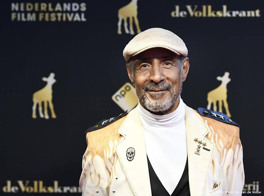 Kunstenaar Felix de Rooy ontvangt Gouden Kalf voor de Filmcultuur