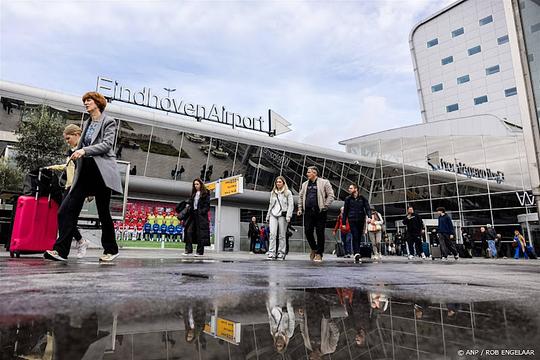 Grote storing legt vliegverkeer Eindhoven Airport plat, ook hulpdiensten hebben problemen