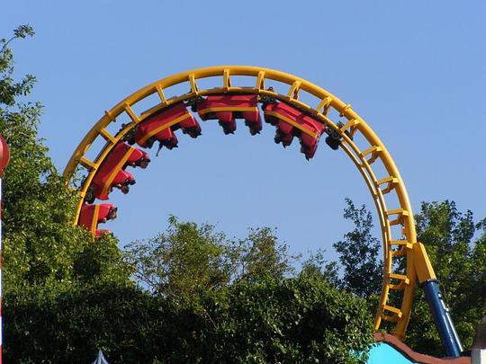 Formerende partijen willen btw verhogen, maar niet voor pretparken  / Foto: "Rollercoaster" door Belgianchocolate