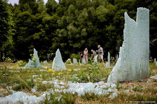 Streefbedrag voor herstel vernield monument Dronten is binnen 