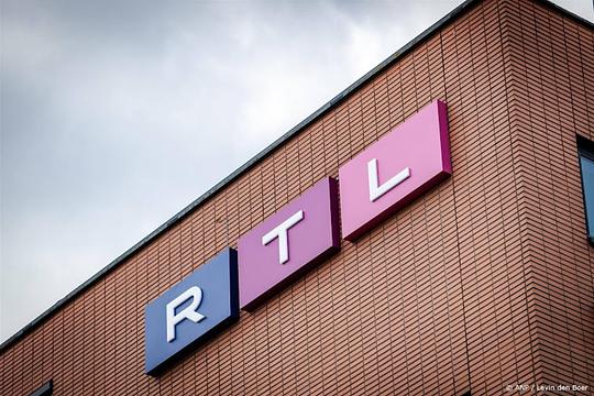 rtl logo op gebouw