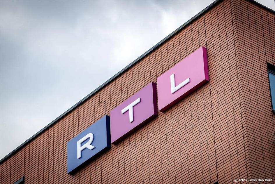 rtl logo op gebouw