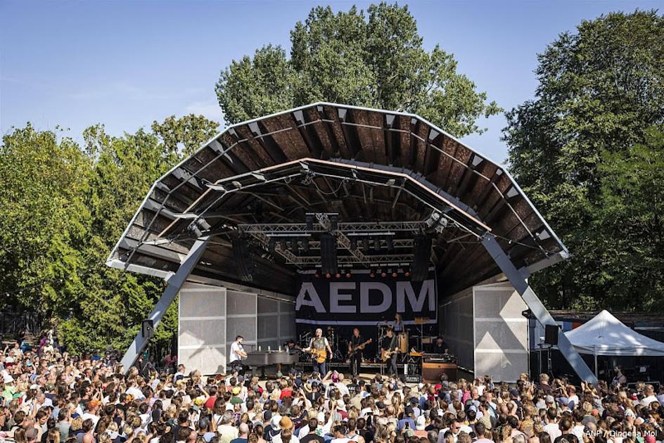 10.000 mensen bij gratis show Acda en de Munnik in Vondelpark