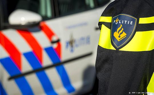 Agressieve hotelgast slaat en bijt agenten in Goes