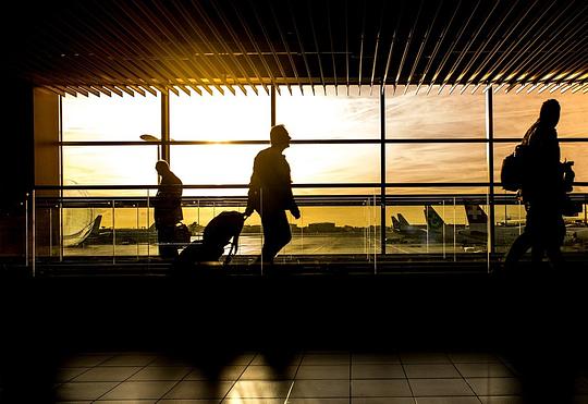 Onderzoek: één op drie Nederlanders vliegt minstens eens per jaar