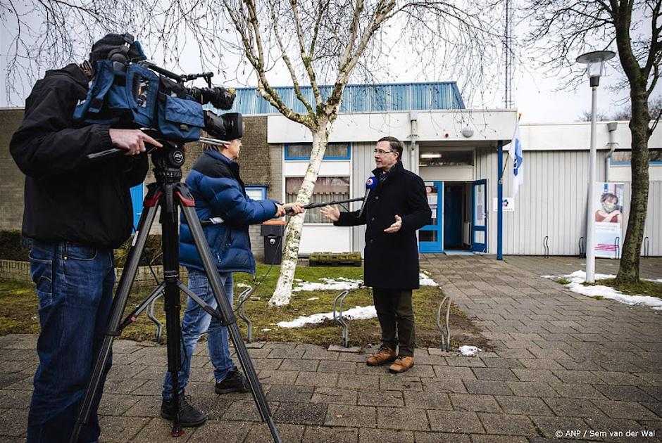 sunneklaas ameland powned