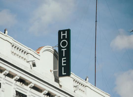 Ibis Style-Hotel bij Zuidplein in Rotterdam bijna klaar