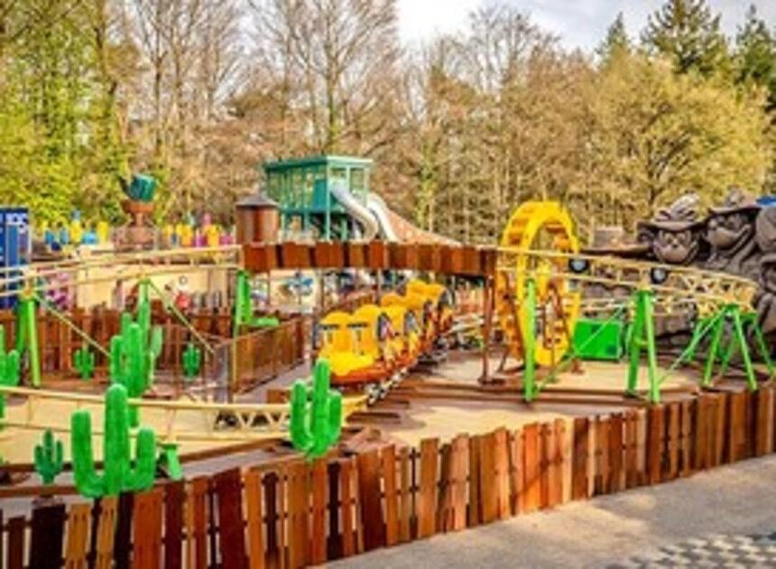 Nieuwe achtbaan brengt het Wilde Westen naar Kinderpretpark Julianatoren