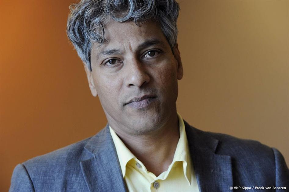 Literatuurmuseum verwerft archief van presentator Anil Ramdas