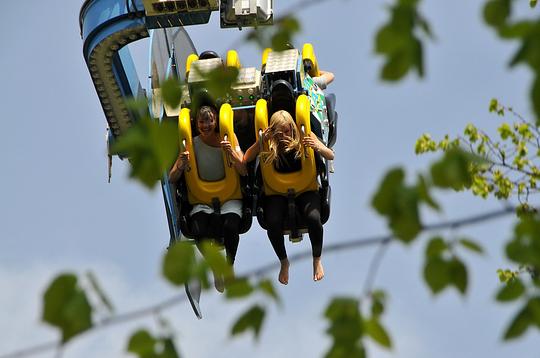 Beveiliging drijft kosten kermisattracties op / Foto: "Koninginnekermis Den Haag" door FaceMePls